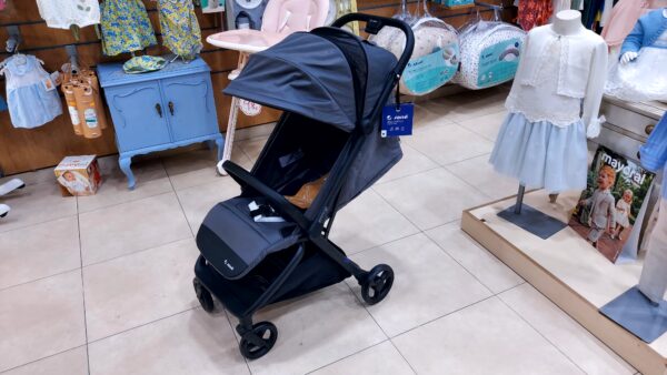 .Silla-ligera-CLAP 2 Jane  2025  color Gris u82  Coal paseo bebe niñoa  mod 2325